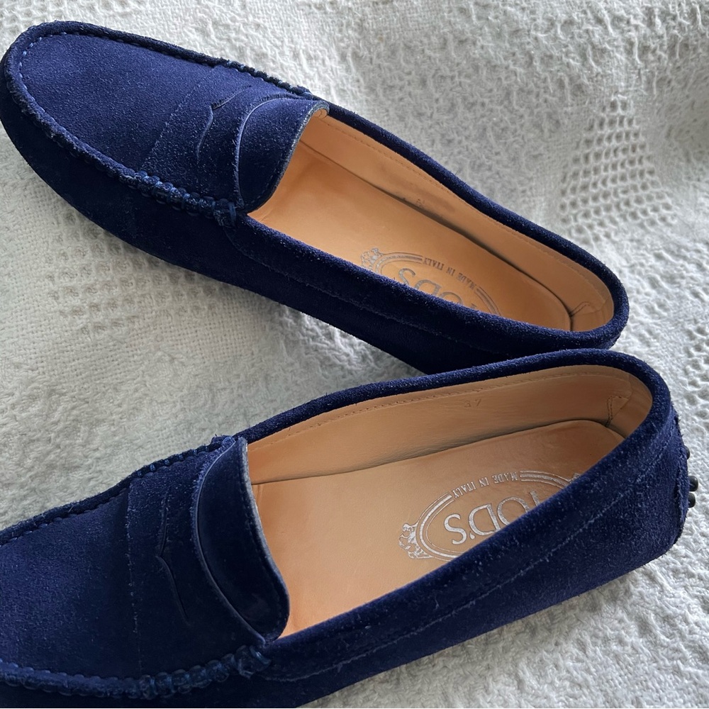 Tods Blue Suede Loafers-Driving Moccasins sz 37 Price Dropped - Picture 2 of 10